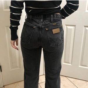 *NEW* WRANGLER JEANS!! *Reselling*